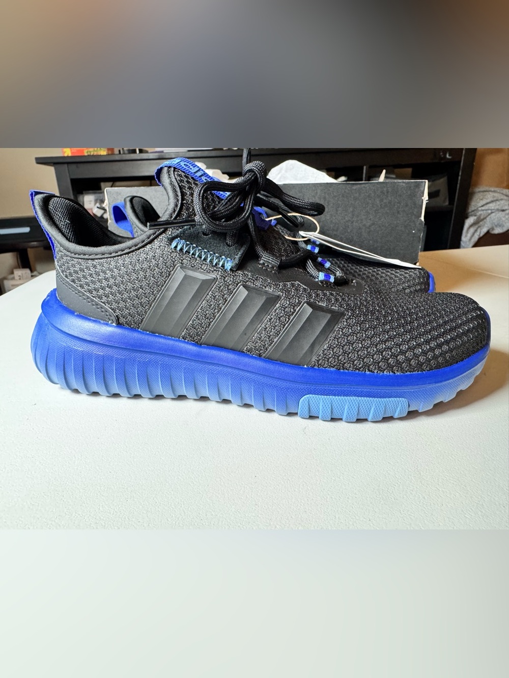 NIB Adidas Kaptir 4.0 K Black Blue Kids Size 3 Sneakers